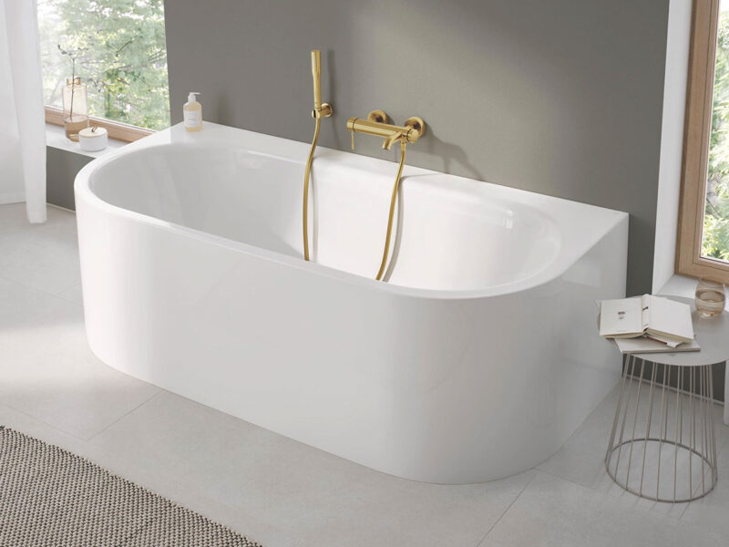 Μπανιέρα GROHE σε luxury contemporary bathroom