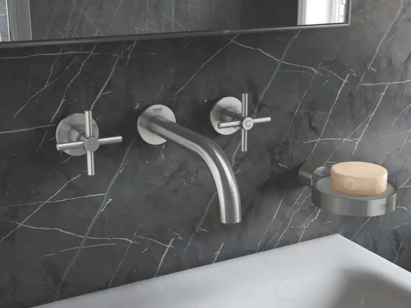 Εκροή μπάνιου GROHE σε minimal contemporary χώρο