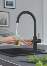 ΒΡΥΣΗ ΚΑΙ ΜΠΟΪΛΕΡ RED DUO M SIZE VELVET BLACK C-SPOUT 30083KS1 GROHE - Image 3