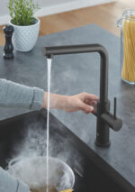ΒΡΥΣΗ ΚΑΙ ΜΠΟΪΛΕΡ RED DUO M SIZE VELVET BLACK L-SPOUT 30327KS1 GROHE - Image 7