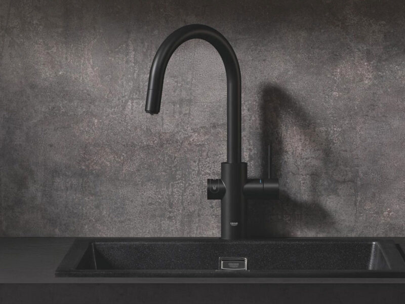 Σύστημα GROHE Blue Professional σε επαγγελματικό περιβάλλον κουζίνας