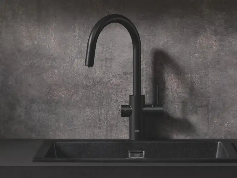 Σύστημα GROHE Blue Professional σε επαγγελματικό περιβάλλον κουζίνας