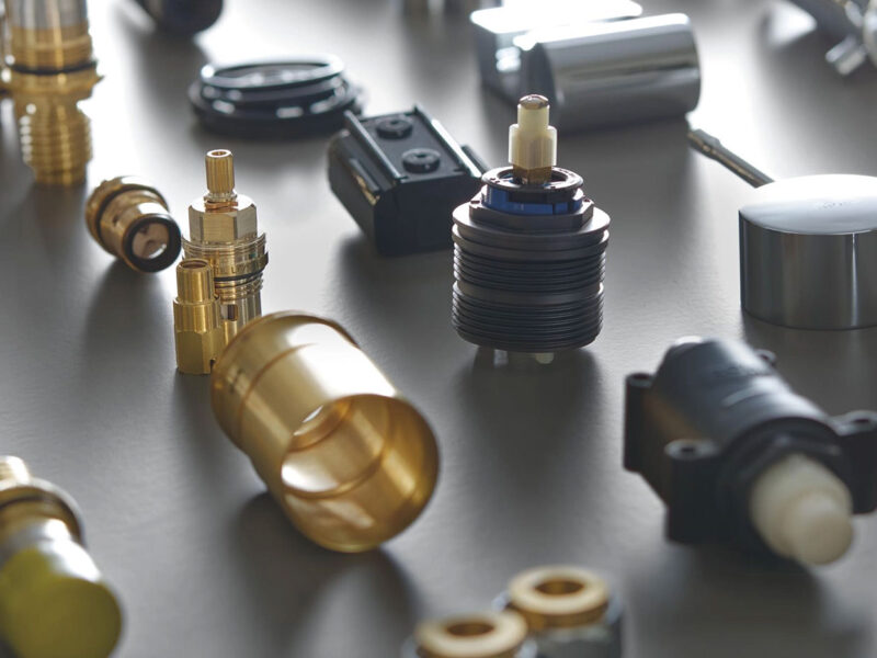 Εξειδικευμένα ανταλλακτικά GROHE για επαγγελματικές εγκαταστάσεις